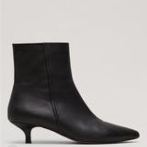 Elegant AGL  Black Ankle Boots